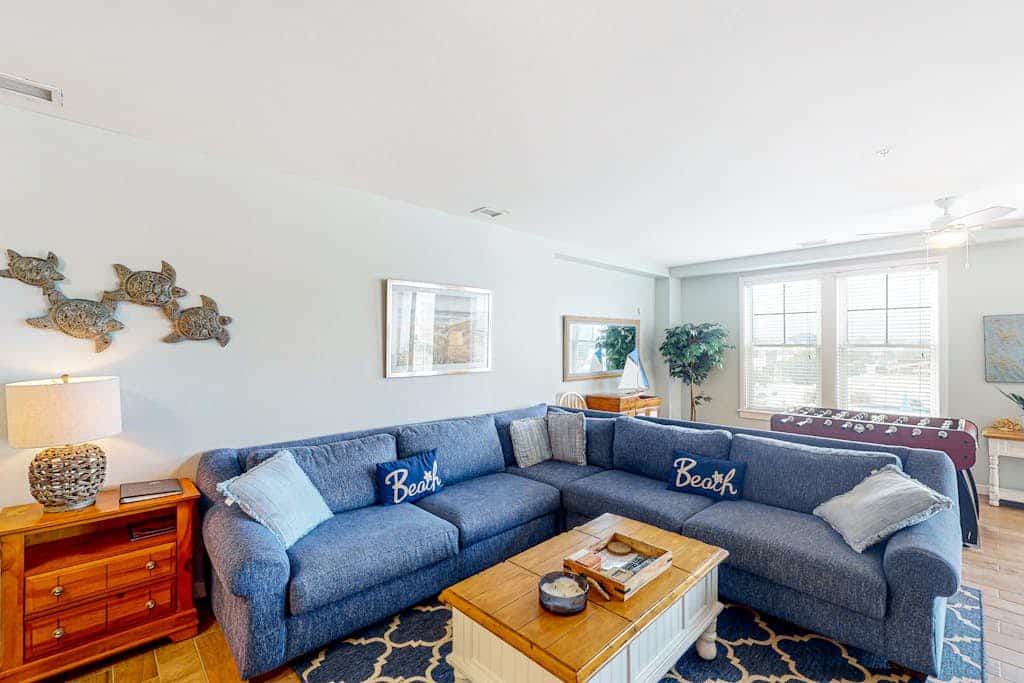 1st-Floor Condo Steps from the Pool, Beach & Resort-Style Amenities