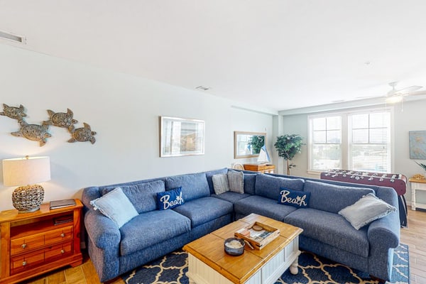 1st-Floor Condo Steps from the Pool, Beach & Resort-Style Amenities