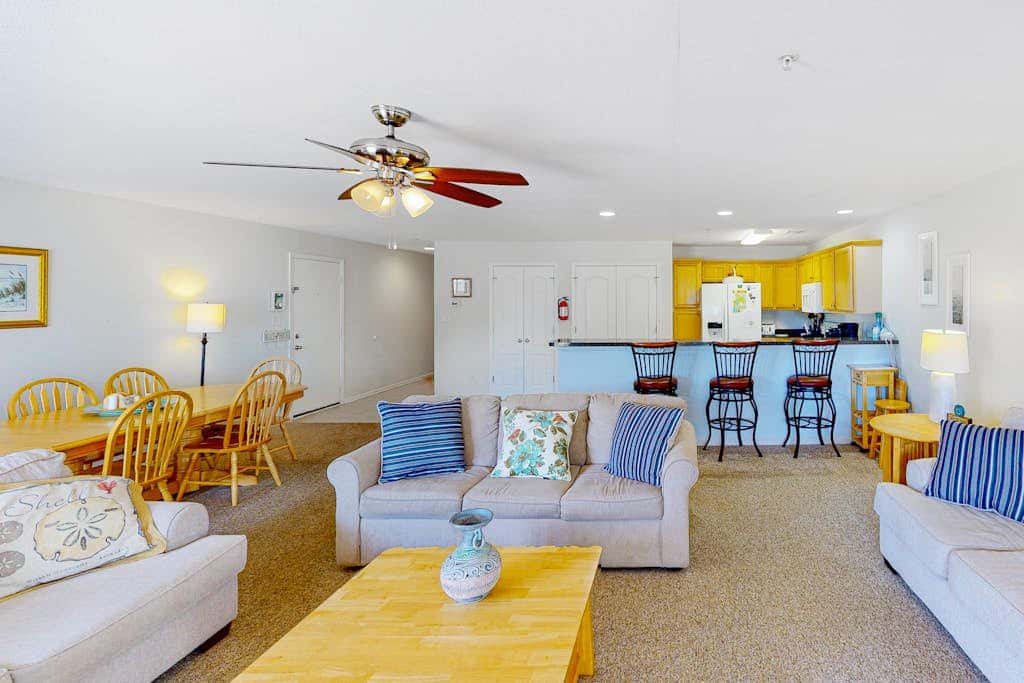 Seaside C103- Sand Dollar