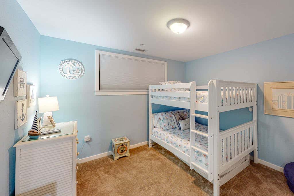 The Sanctuary - Snorkster's Dream B210