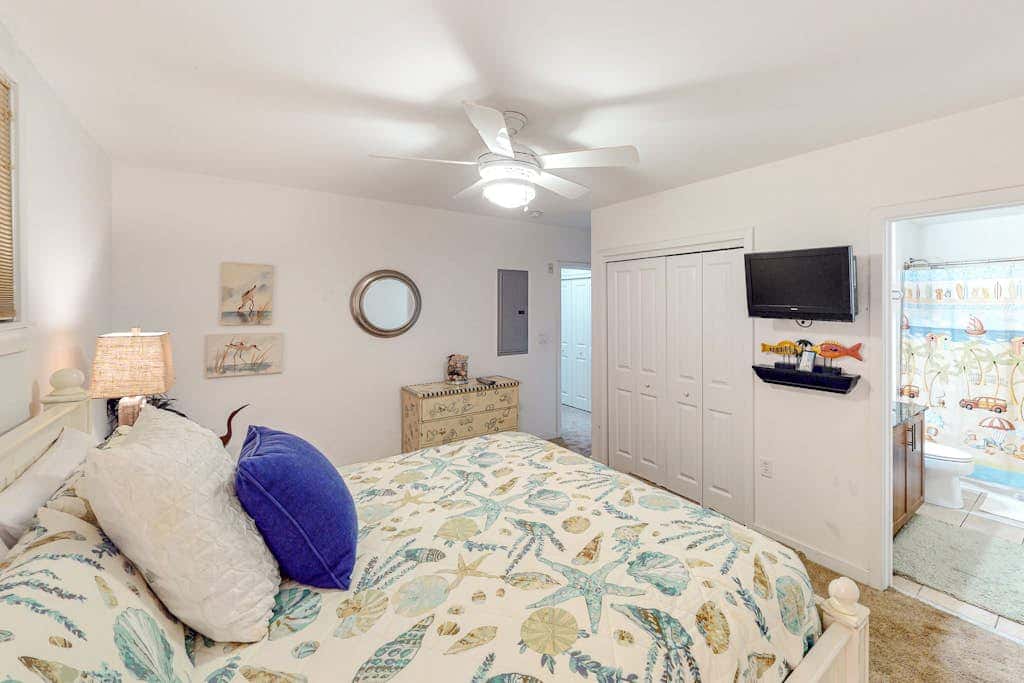 The Sanctuary - Snorkster's Dream B210