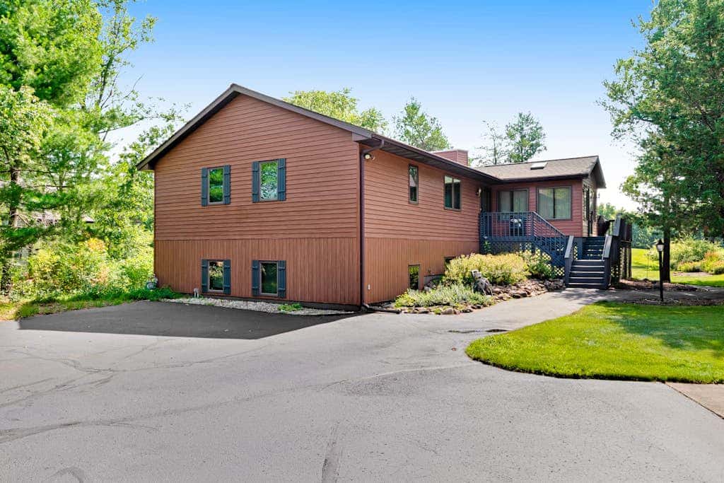 Cottage on the Green
