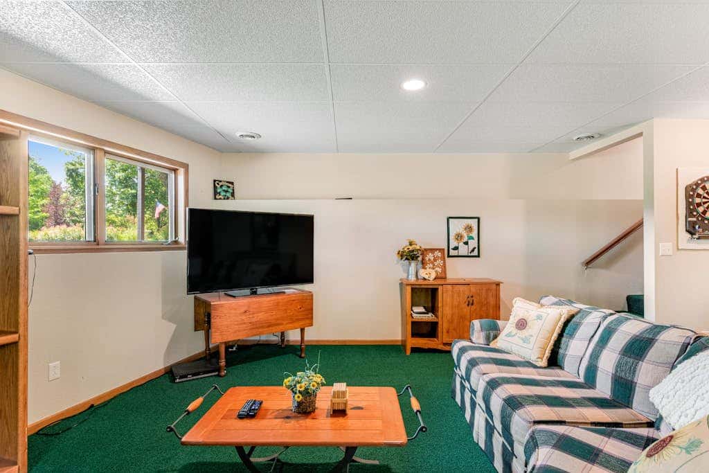 Cottage on the Green