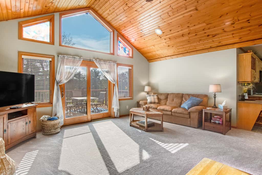 Sunset Condominiums - Castle Rock Retreat