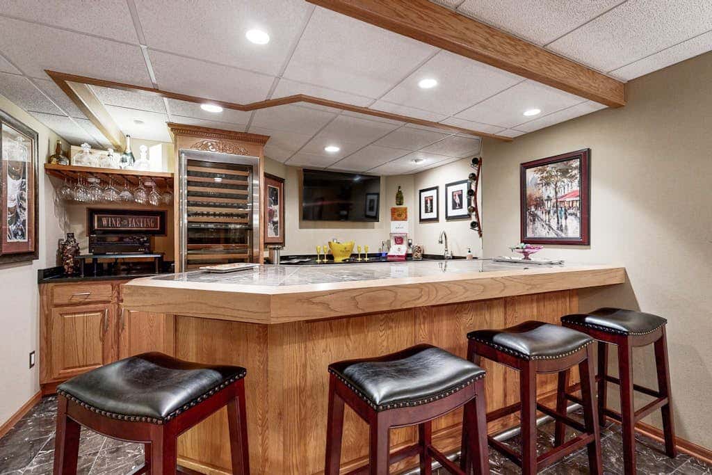 Luxurious Wooded Retreat