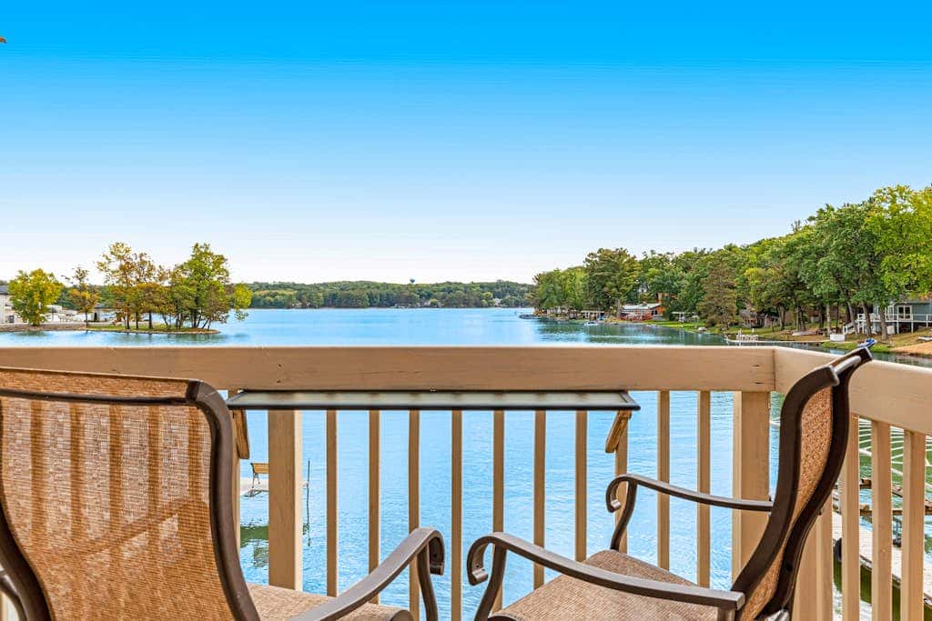 Thunderbird Resort Condo 1040C