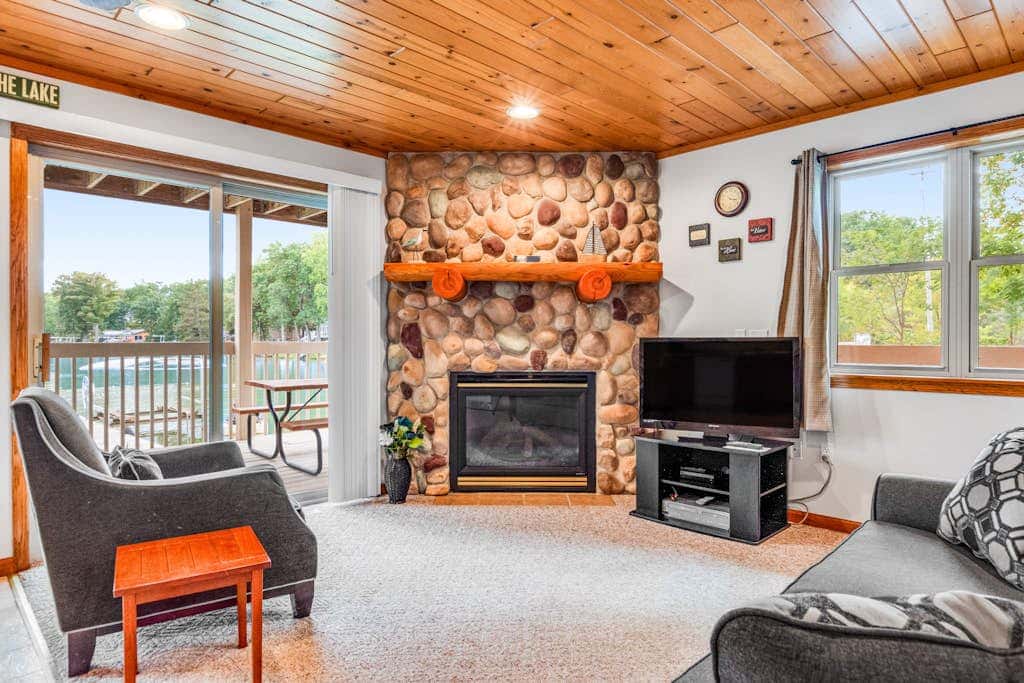 Thunderbird Resort Condo 1040D