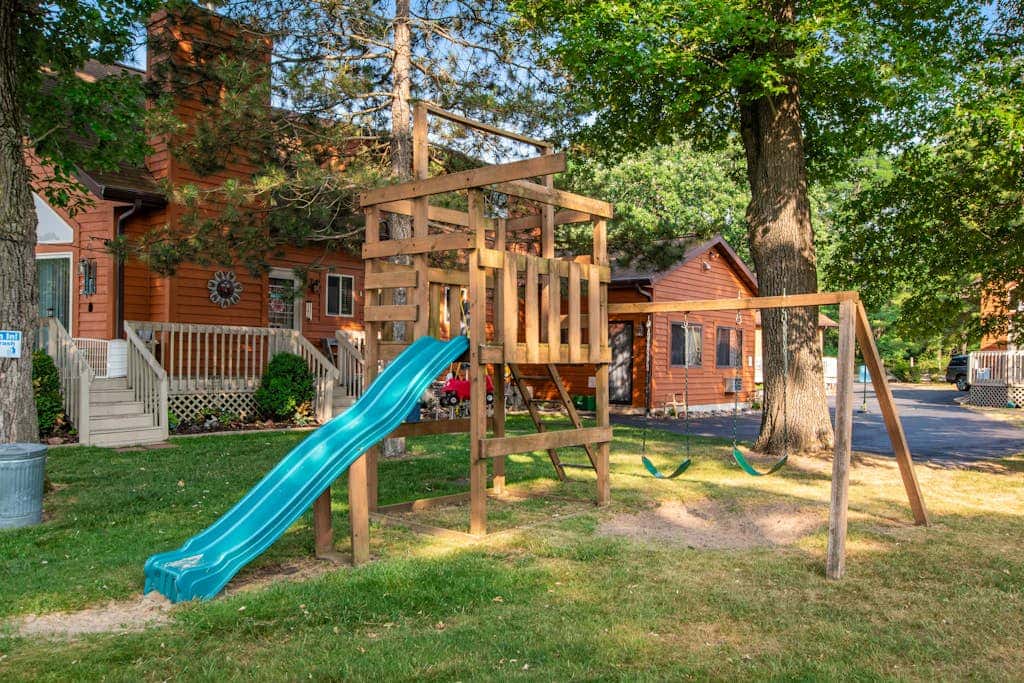 Thunderbird Resort Condo 1040D