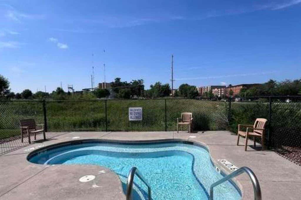 Chula Vista Villa 7114