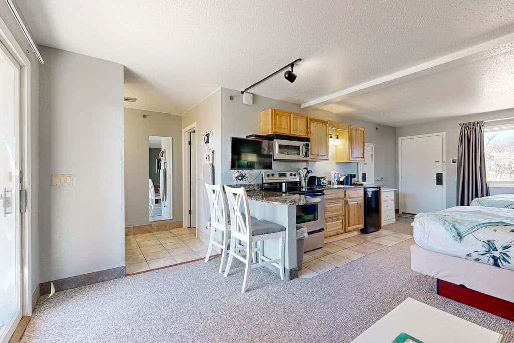 Chula Vista Villa 7114