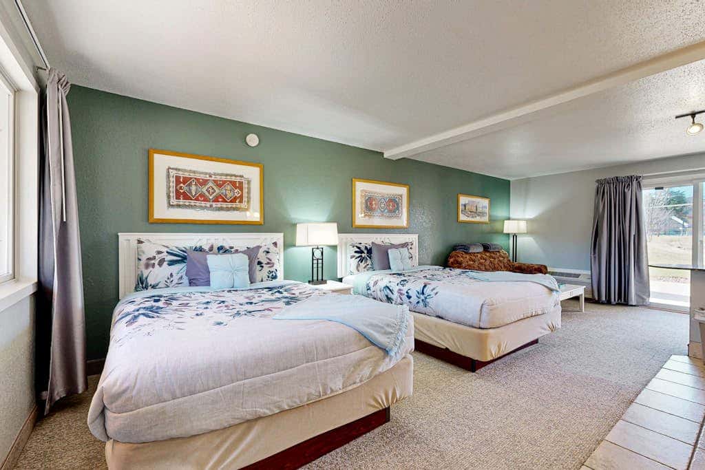 Chula Vista Villa 7114