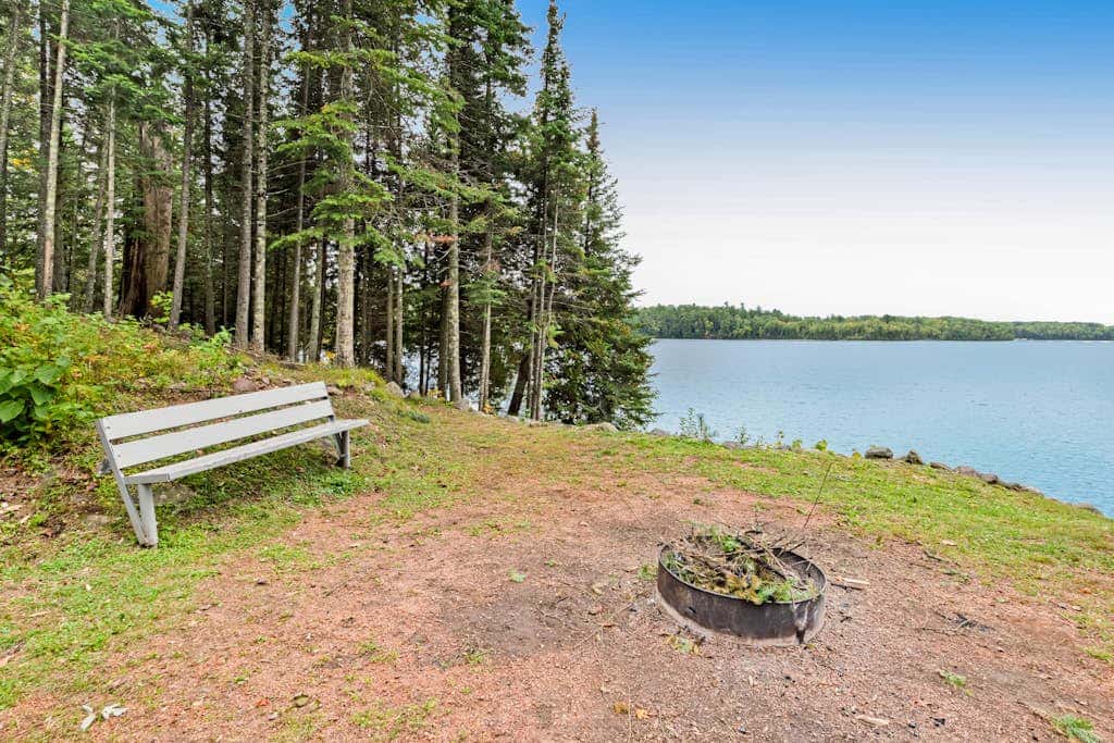 High Lake Hideaway
