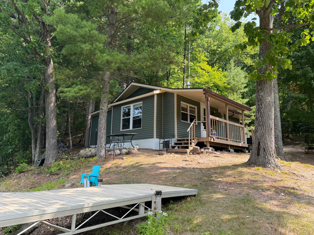 Blue Jay Cabin
