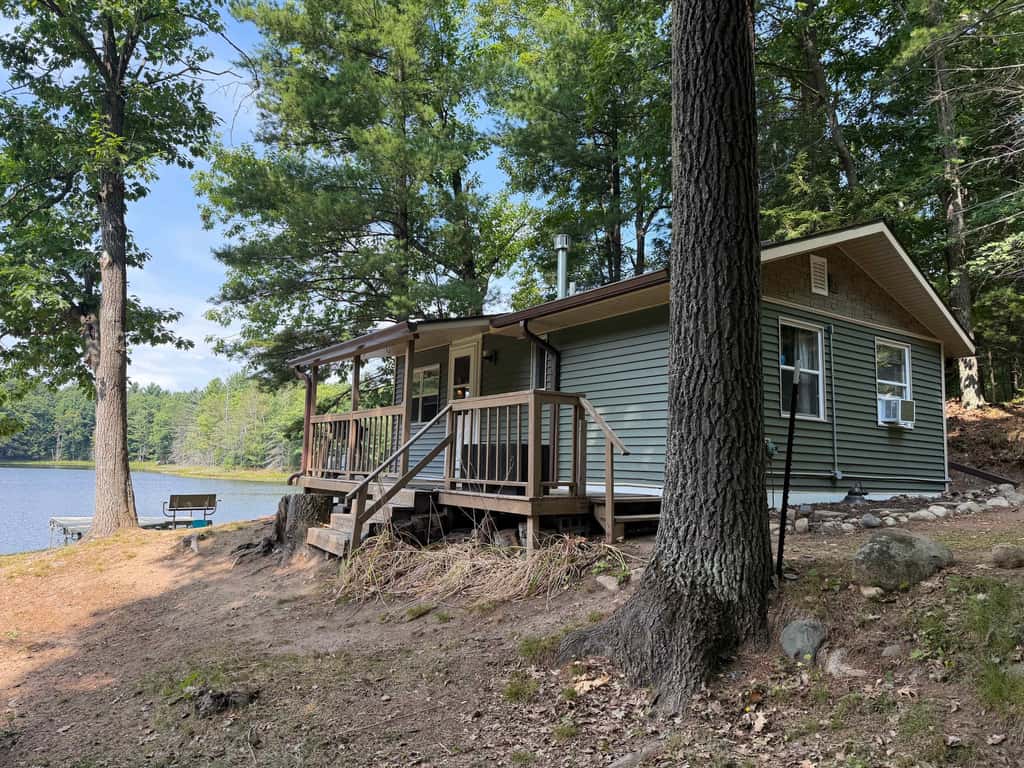 Blue Jay Cabin