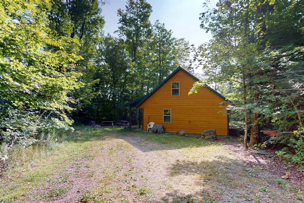 Balsam Ridge Cabin 1- Bear