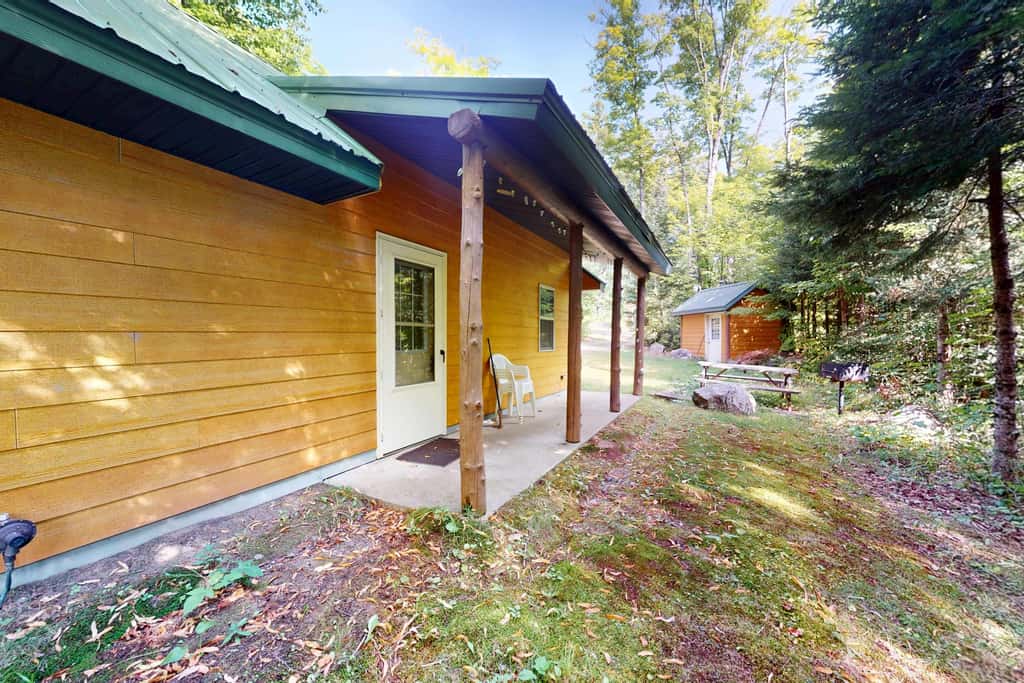 Balsam Ridge Cabin 1- Bear