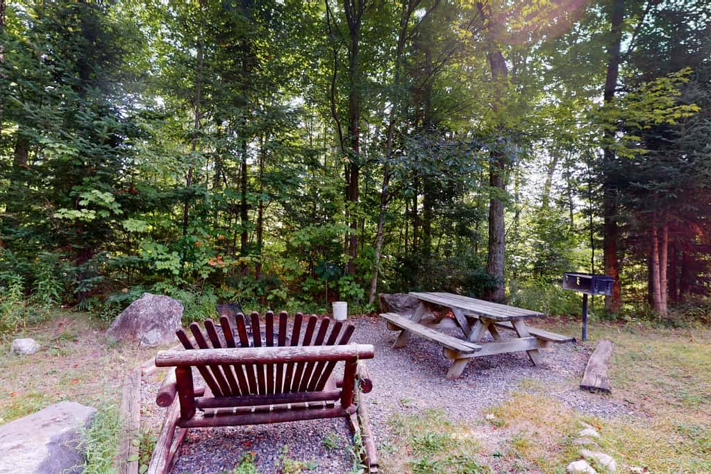Balsam Ridge Cabin 1- Bear