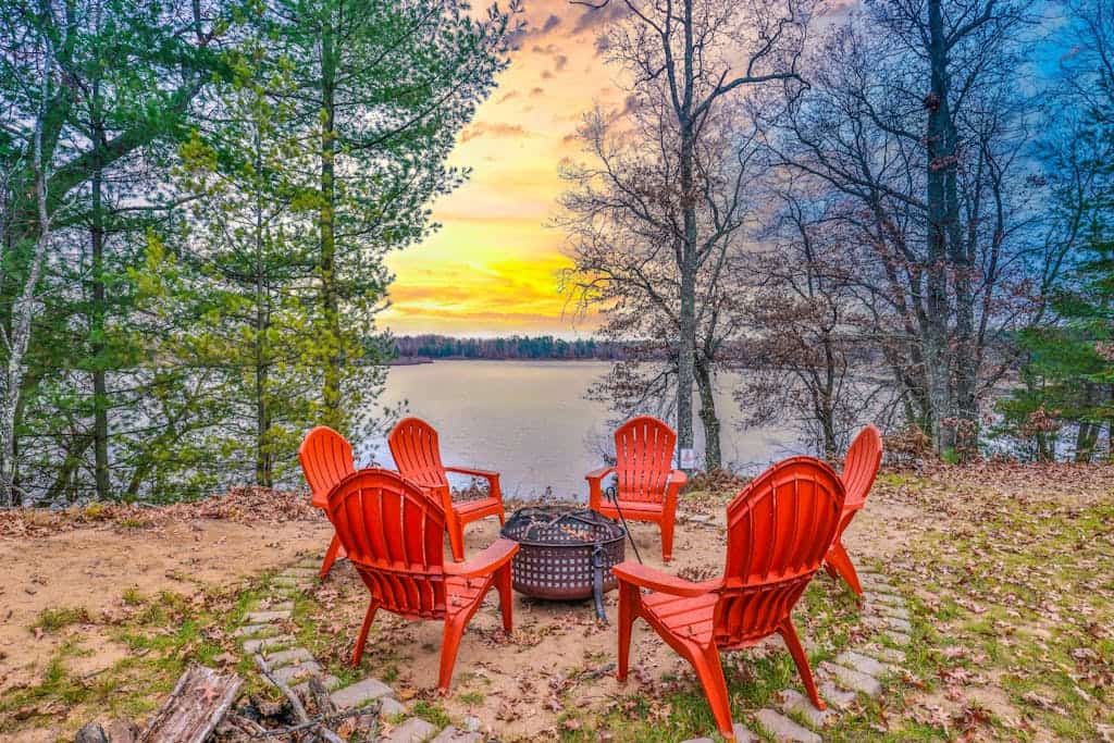 Recreational lakefront home w/ private dock, trails access, & washer/dryer