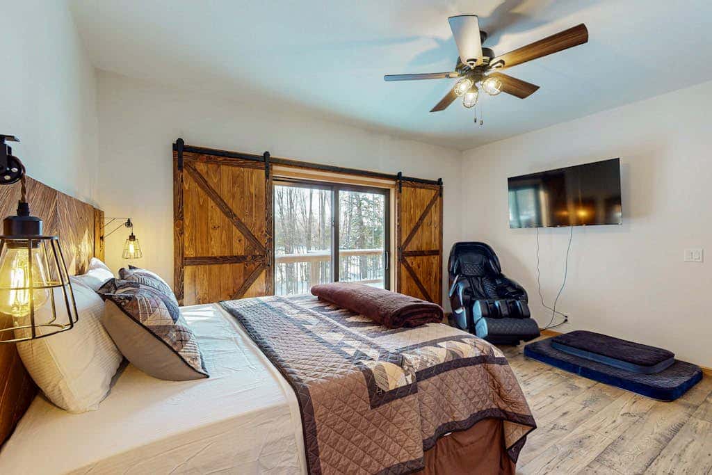 The Lake House on Sugar Maple
