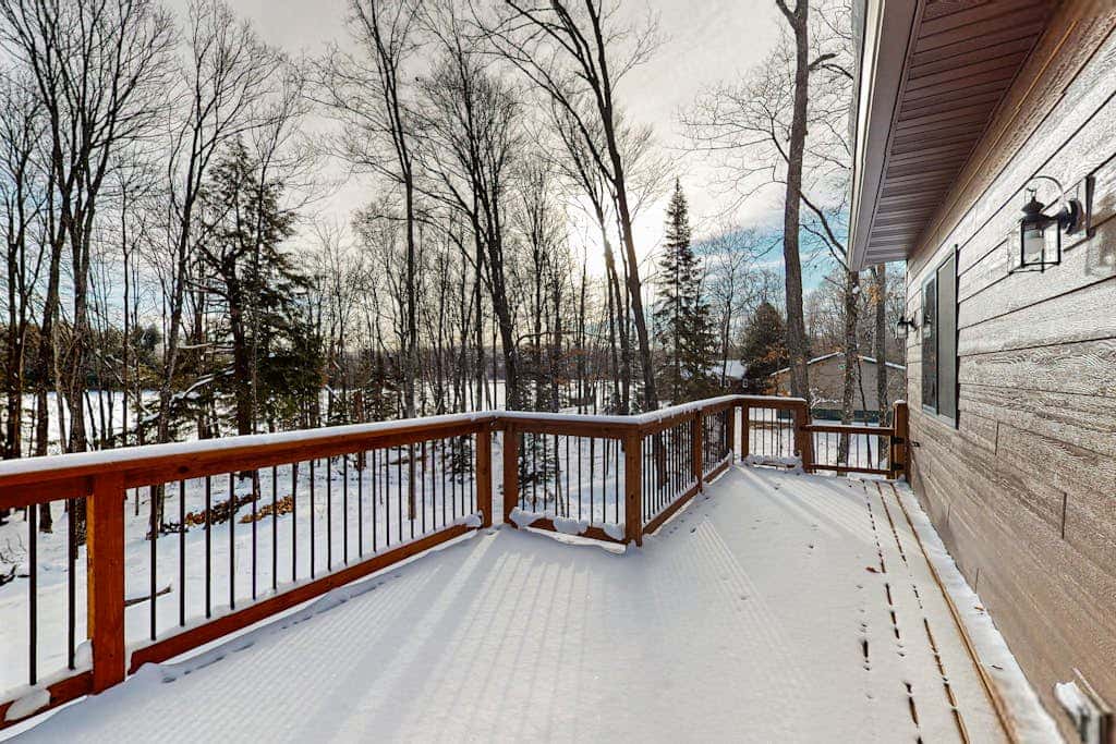The Lake House on Sugar Maple