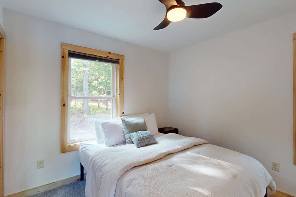 Sunrise Lodge