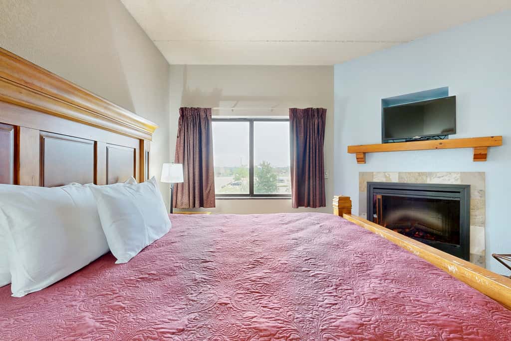 Chula Vista Condo 2344 & 2346 Full Property