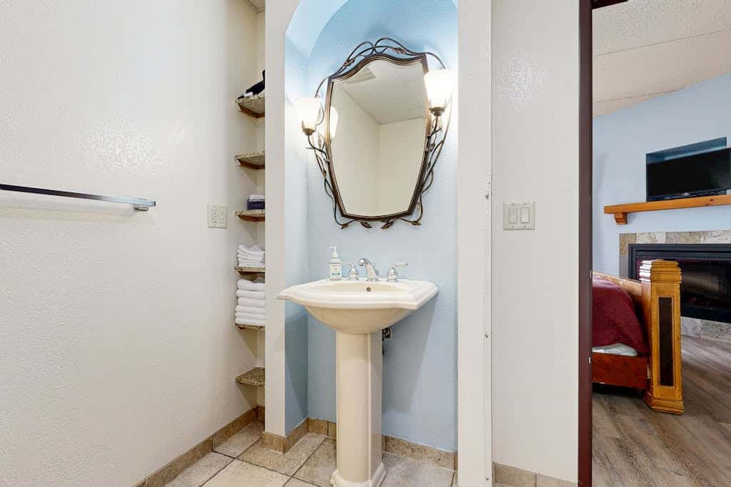 Chula Vista Condo 2344 & 2346 Full Property