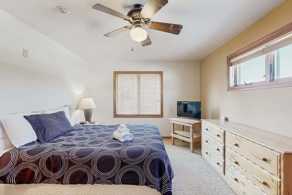 Sunset Condominiums- Golf View