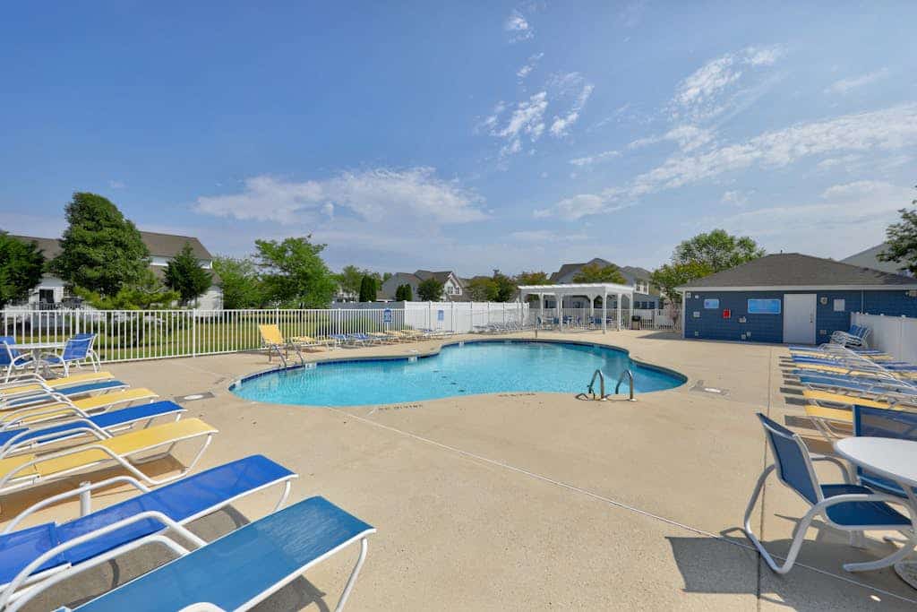 Home near the ocean with a pool, outdoor space, WiFi, central AC, & washer/dryer