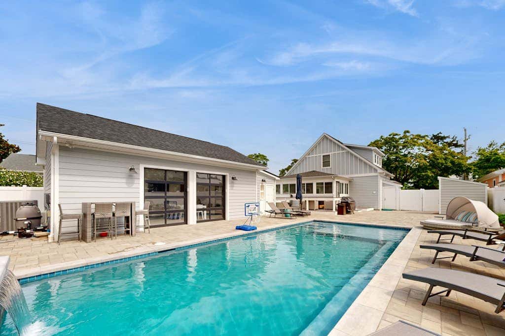 Rehoboth Beach - 37484 Washington St