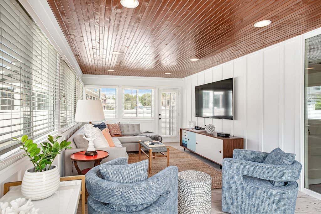 Rehoboth Beach - 37484 Washington St