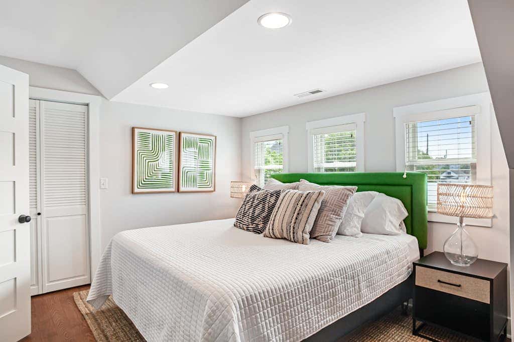 Rehoboth Beach - 37484 Washington St