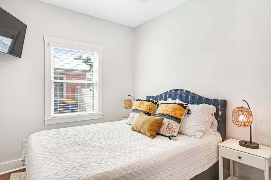 Rehoboth Beach - 37484 Washington St