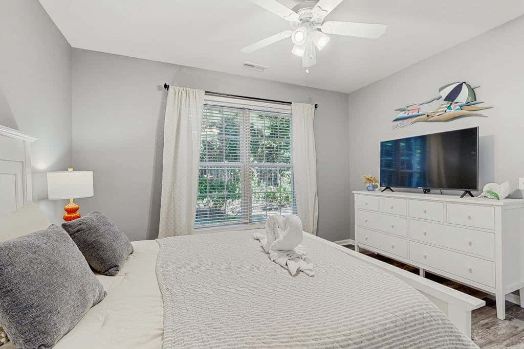 The Tides - 19994 Sandy Bottom Cir, Unit #8105