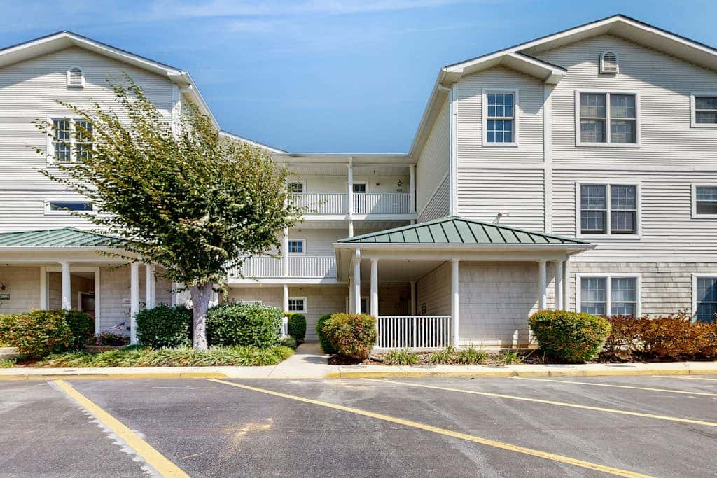 The Tides - 19994 Sandy Bottom Cir, Unit #8105