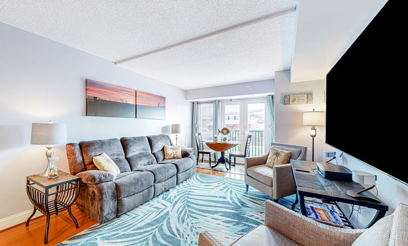 Town of Dewey Beach updated condo with pool, balcony, & W/D