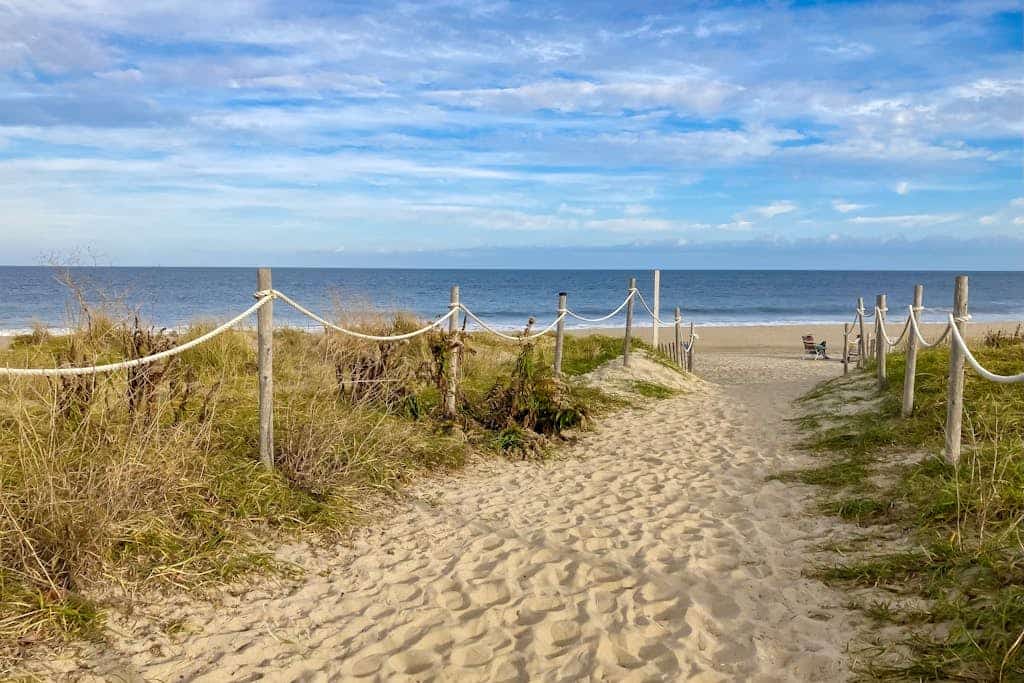 Town of Dewey Beach retreat with balcony & patio near the water - dog-friendly