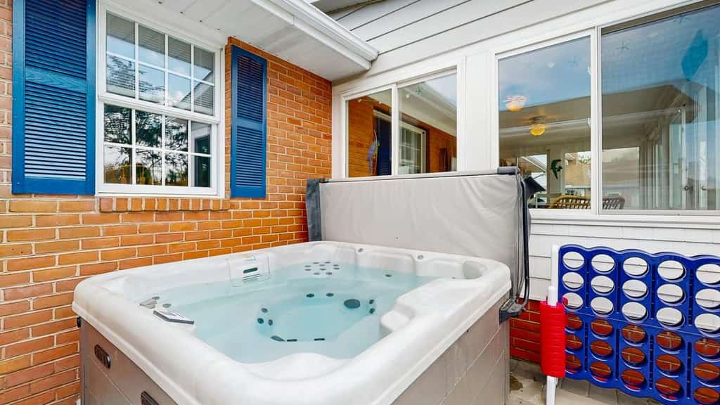 Town of Dewey Beach house near golf with fireplace & fenced yard - dog-friendly