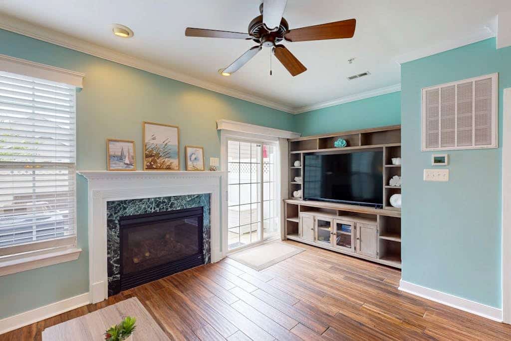 The Villages of Five Points condo w/community pools, tennis courts, shops