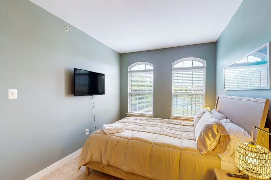 The Villages of Five Points - 17228 Chatham St