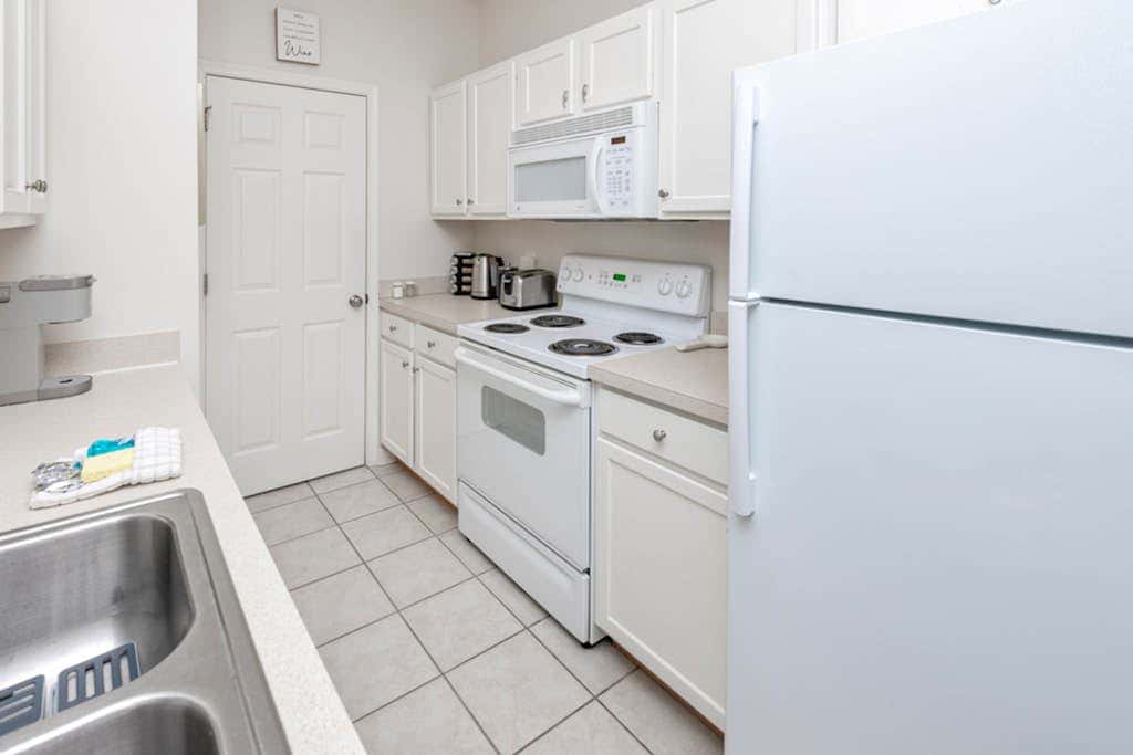Villas at Bay Crossing - 34670 Villa Cir, Unit #2206