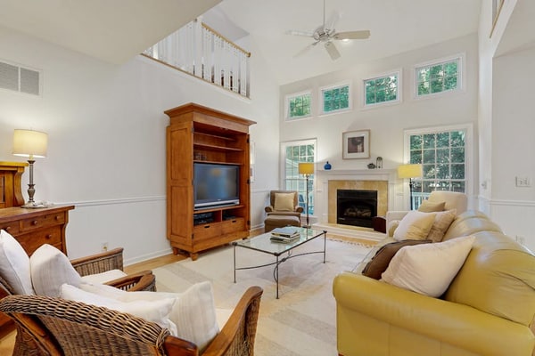 Town of Rehoboth Beach spacious house w/patio, deck, grill, partial lake view