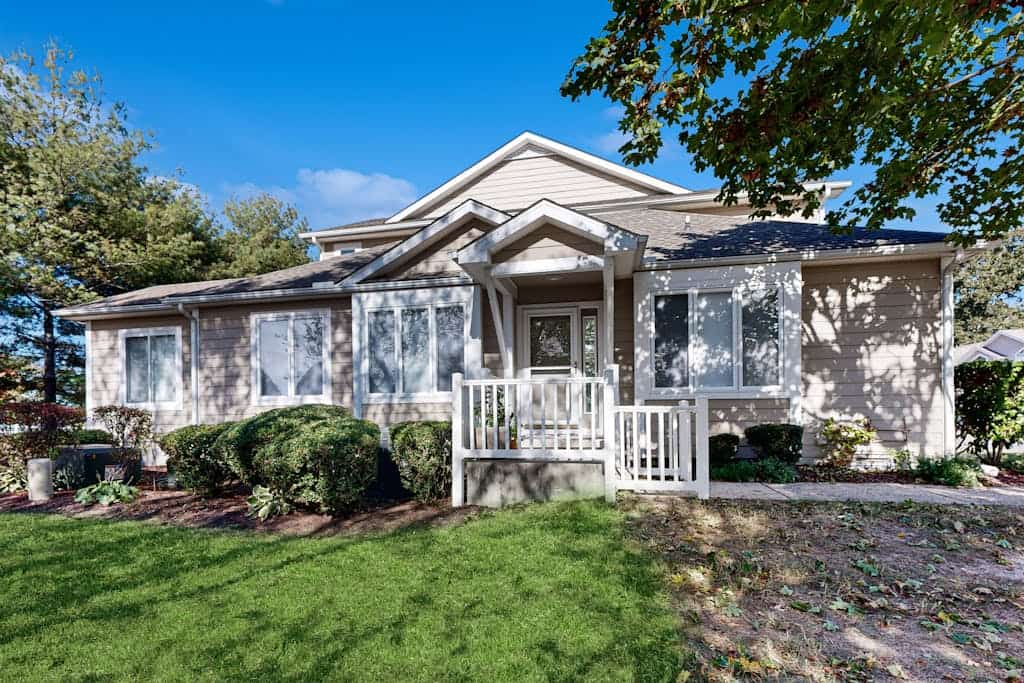 Plantations East Townhouse w/patio, Washer/Dryer & free WIFI