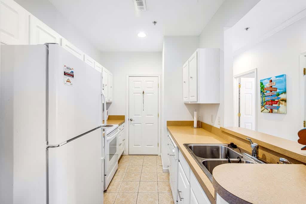 Sandpiper Village - 35552 E Atlantic Cir, Unit #106