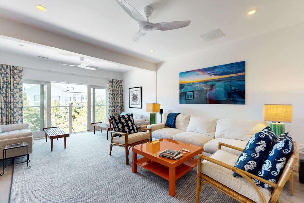 Town of Dewey Beach- Inviting newly renovated townhouse with ocean views