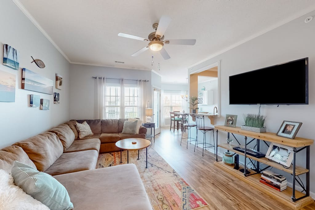 The Villages of Five Points - 17046 N Brandt St