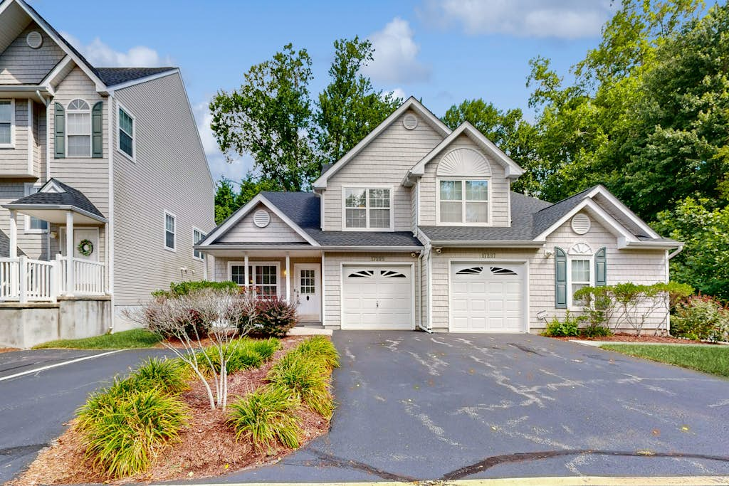 The Reserves of Nassau - 17295 Queen Anne Way