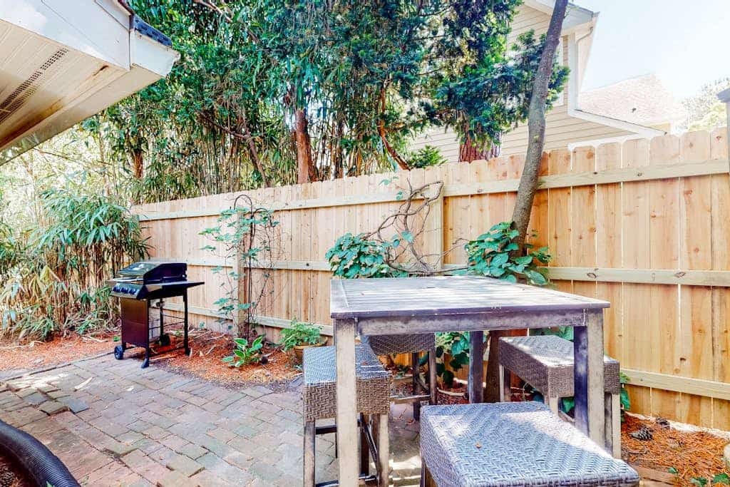 Town of Rehoboth Beach home near beach, tennis courts, grill, patio, W/D, WiFi