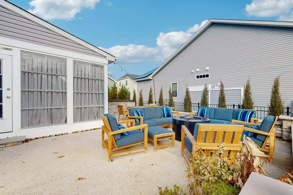 Grande at Canal Pointe - 41374 Gloucester Dr