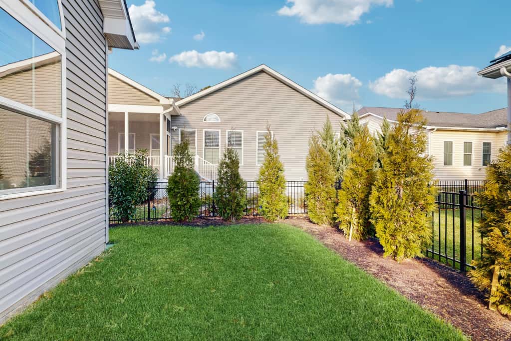 Grande at Canal Pointe - 41374 Gloucester Dr